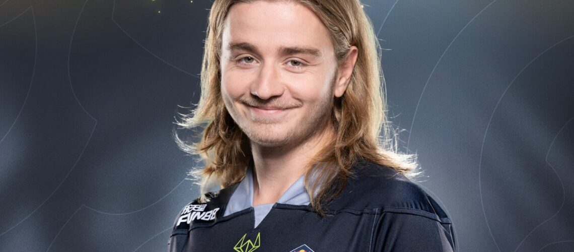 OG Dota2 legend returns
